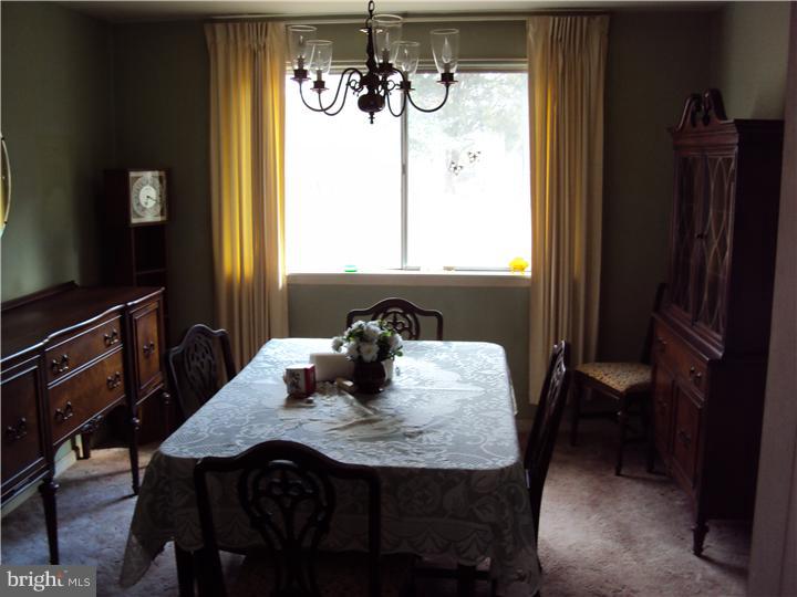 102 Dubois Road Glassboro, NJ 08028 - Photo 4 of 19 Dining Room
