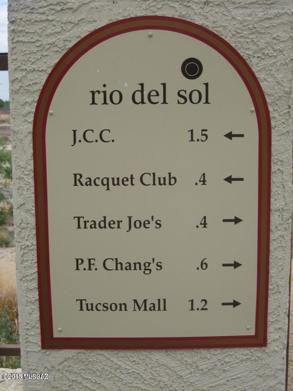 2550 East River Road, Unit 15202 Tucson, AZ 85718 - Photo 4 of 14