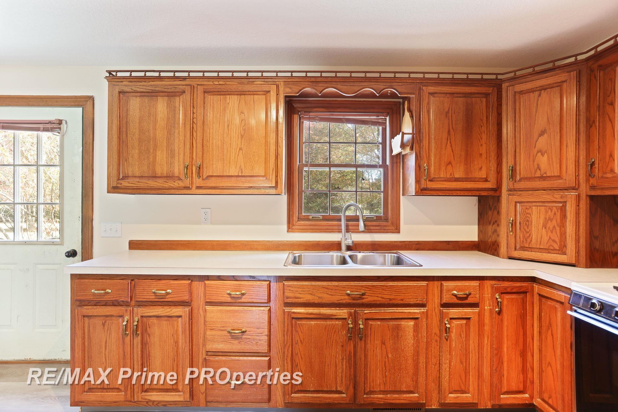 5285 Brown Road Millington, MI 48746 - Photo 12 of 61