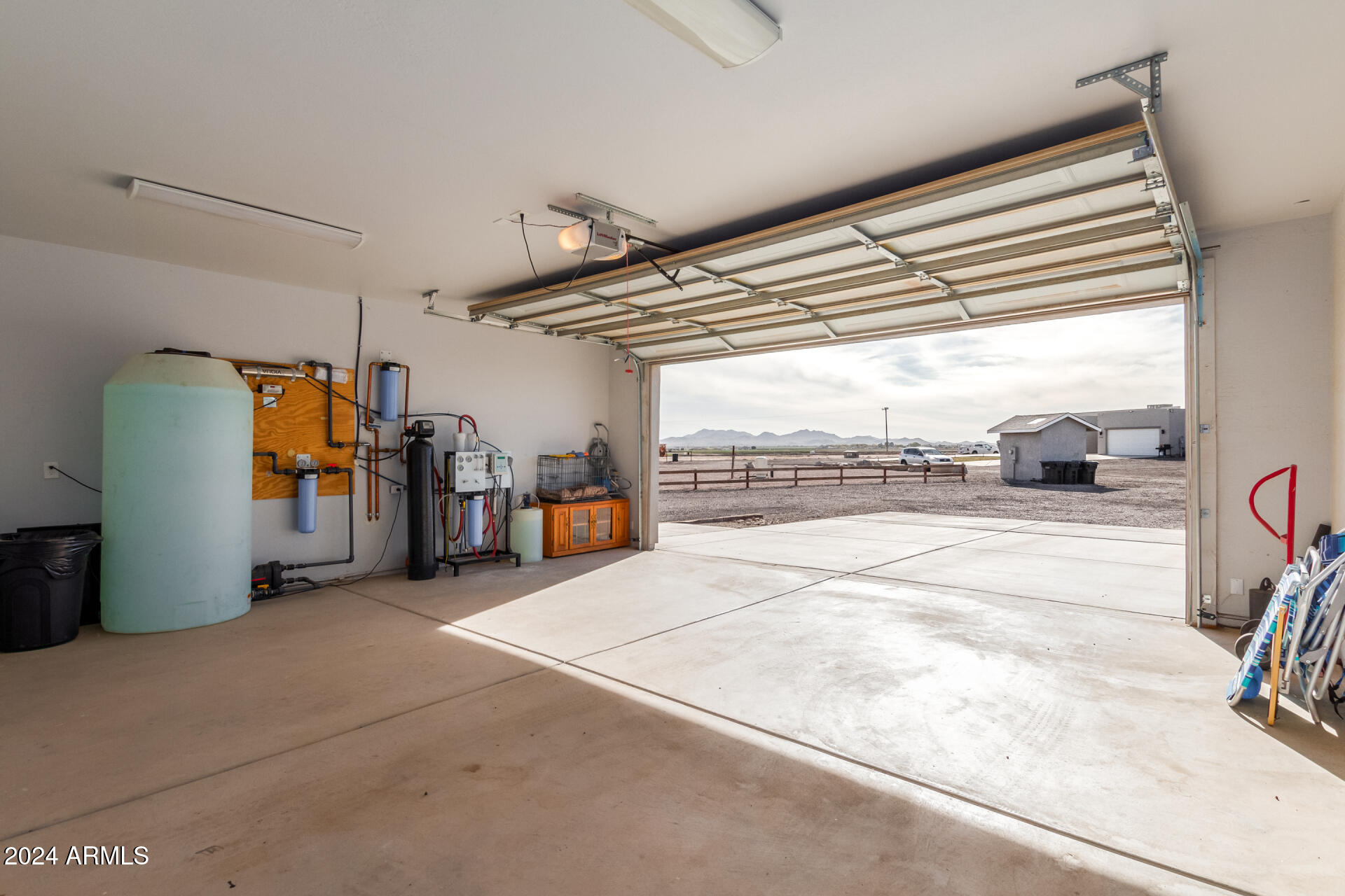 6240 South Dean Road Buckeye, AZ 85326 - Photo 21 of 38 40 - Dean