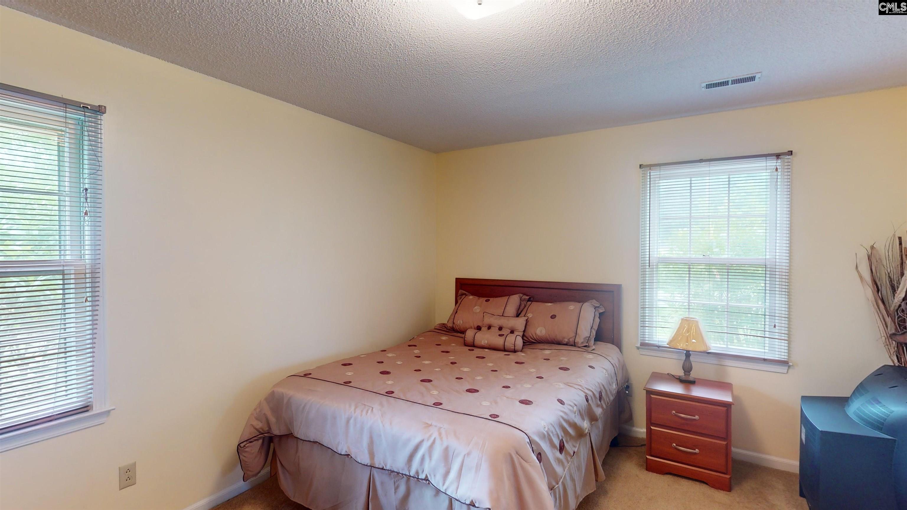 633 Sykes Street Manning, SC 29102 - Photo 8 of 13