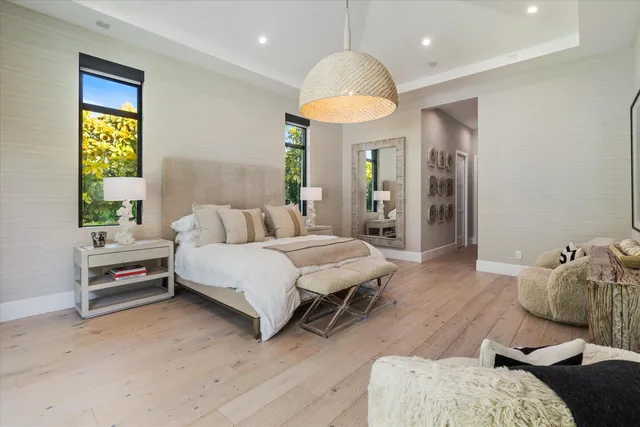 a view of a house with backyard porch and garden
