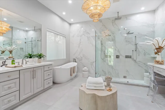 a view of a hallway with elevator