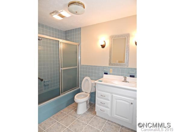 568 Long Shoals Road Arden, NC 28704 - Photo 11 of 24 Gallery Image 11