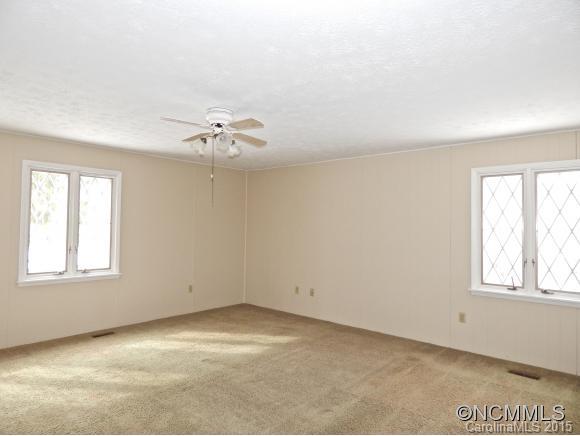568 Long Shoals Road Arden, NC 28704 - Photo 10 of 24 Gallery Image 10