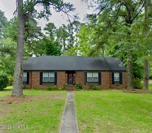 $279,000 | 1303 Charles Drive, Laurinburg, NC 28352