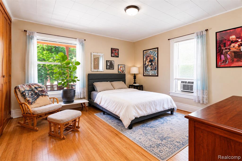 612 Spring Street Ann Arbor, MI 48103 - Photo 6 of 26