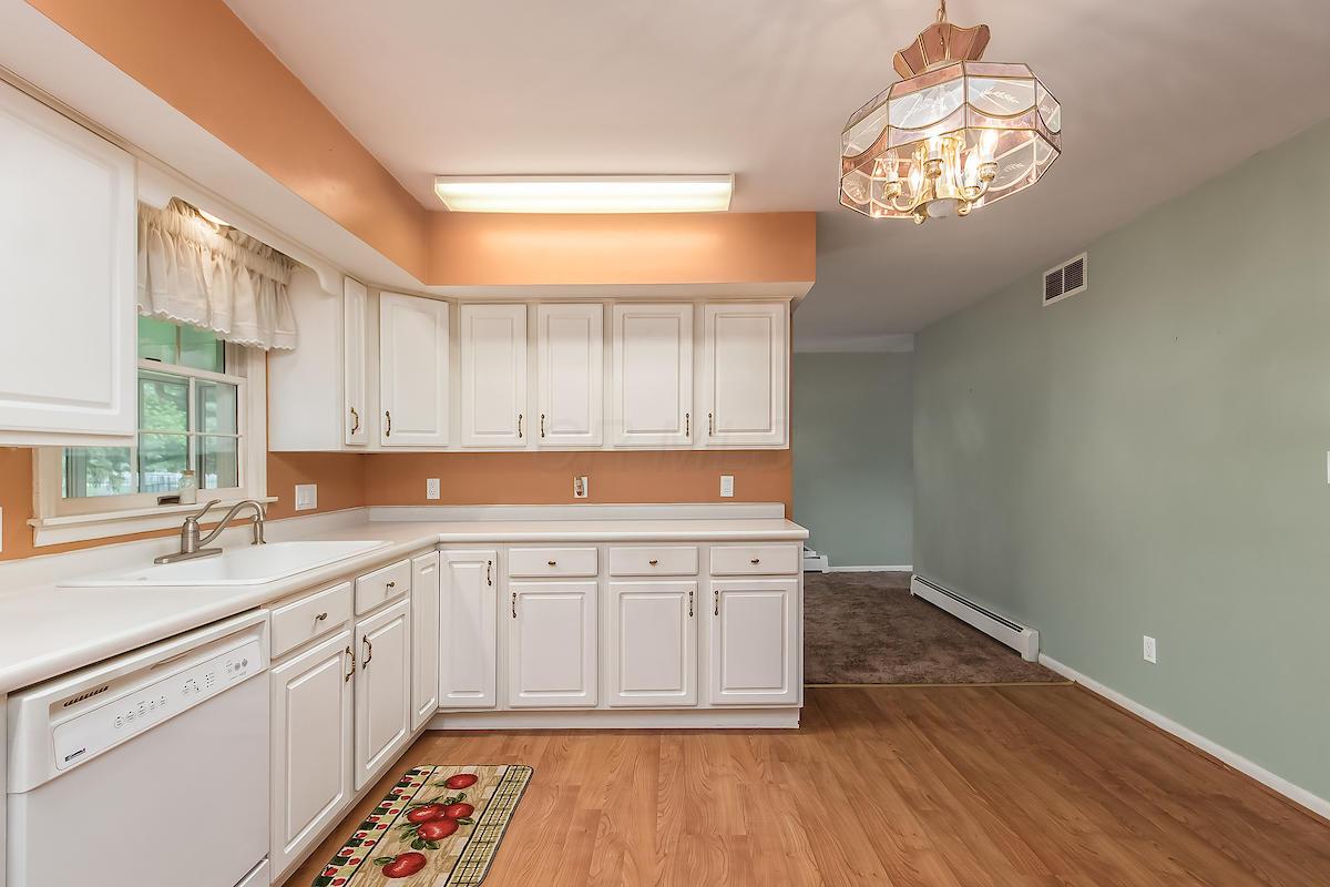 586 Mapleview Lane Circleville, OH 43113 - Photo 13 of 39 Gallery Image 13
