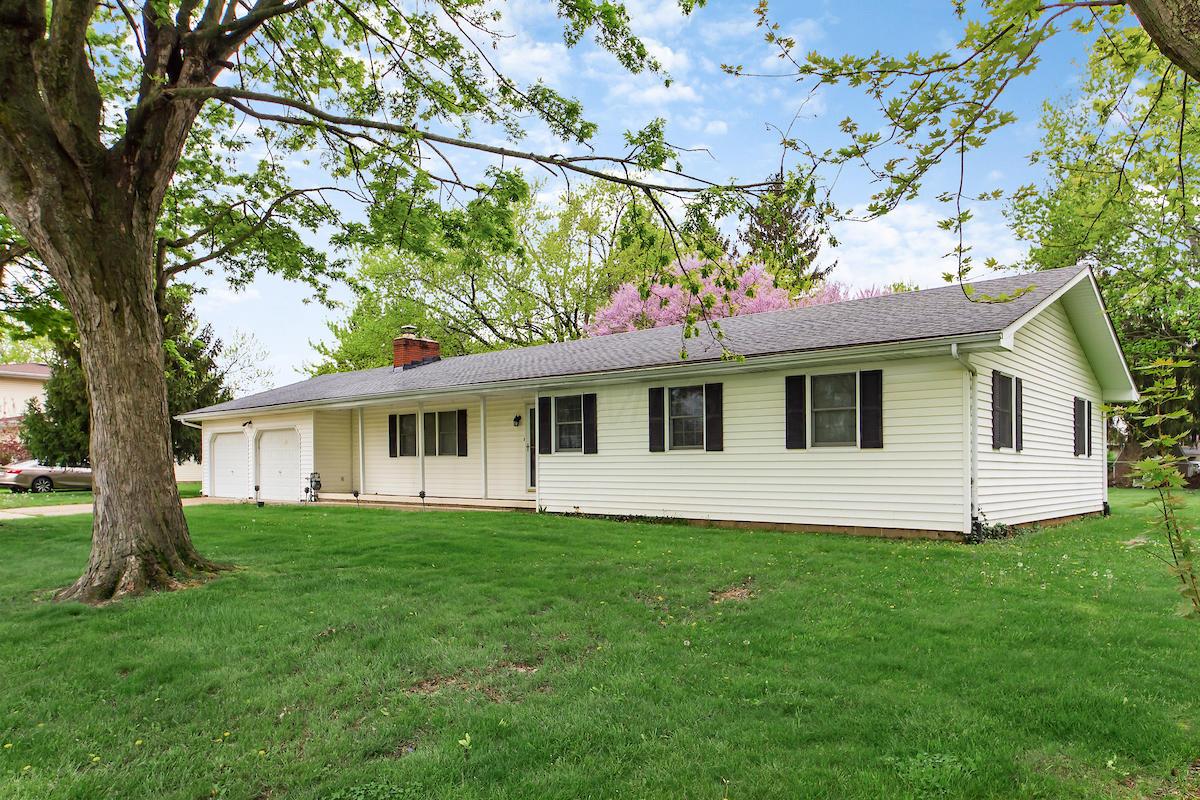 586 Mapleview Lane Circleville, OH 43113 - Photo 3 of 39 Gallery Image 3