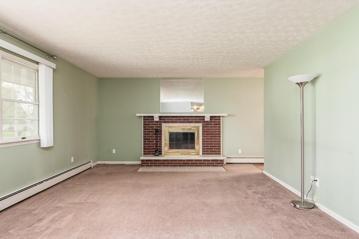 586 Mapleview Lane Circleville, OH 43113 - Photo 10 of 39 Gallery Image 10