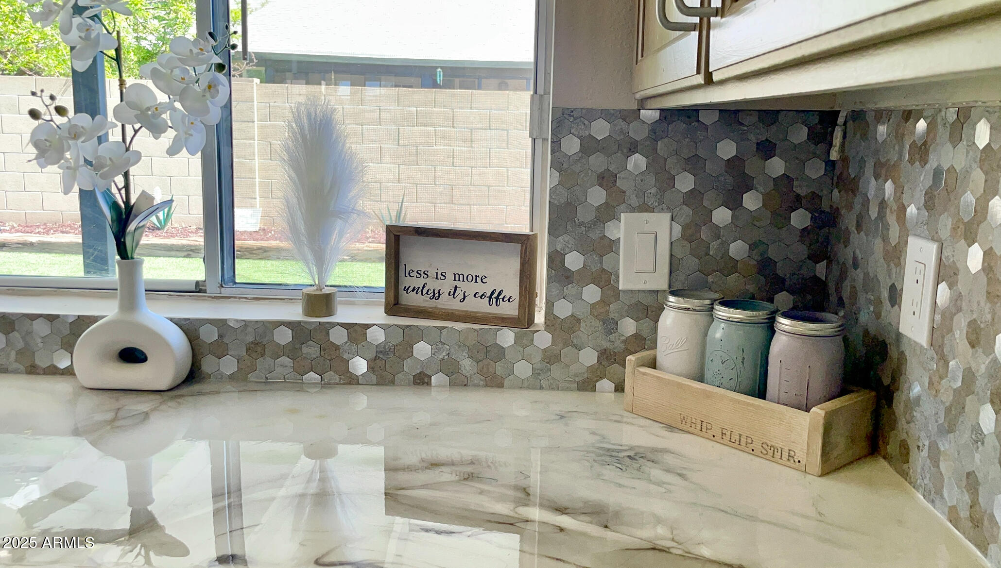 4038 West Windrose Drive Phoenix, AZ 85029 - Photo 12 of 43 IMG_8740