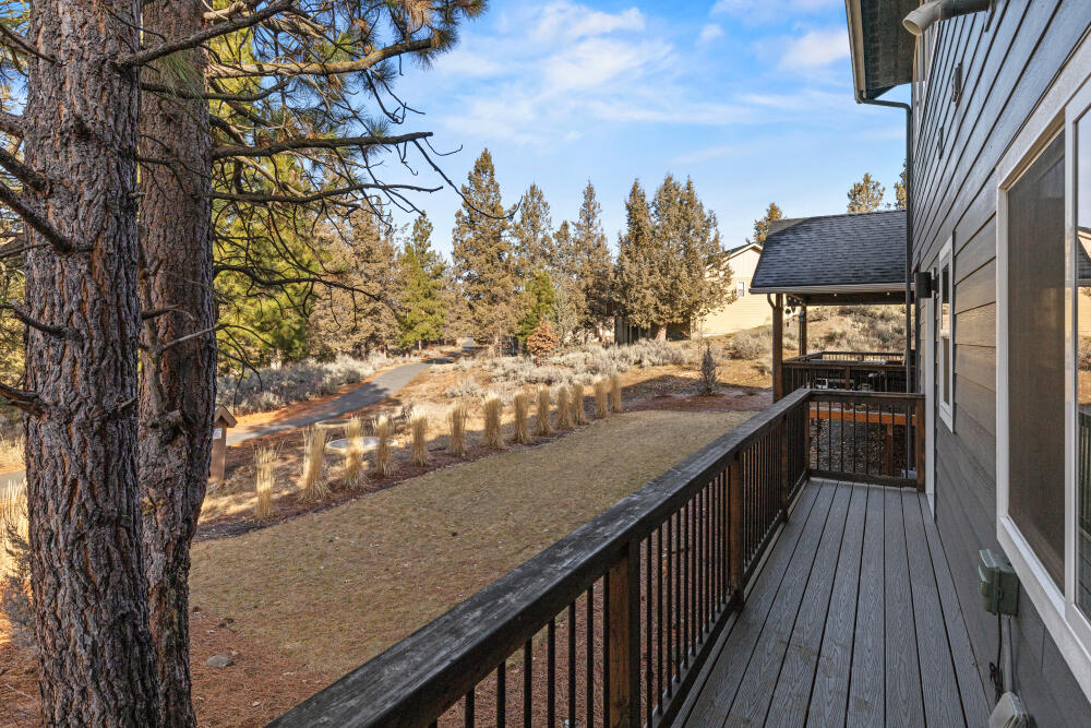 9536 Kestrel Road Klamath Falls, OR 97601 - Photo 31 of 78