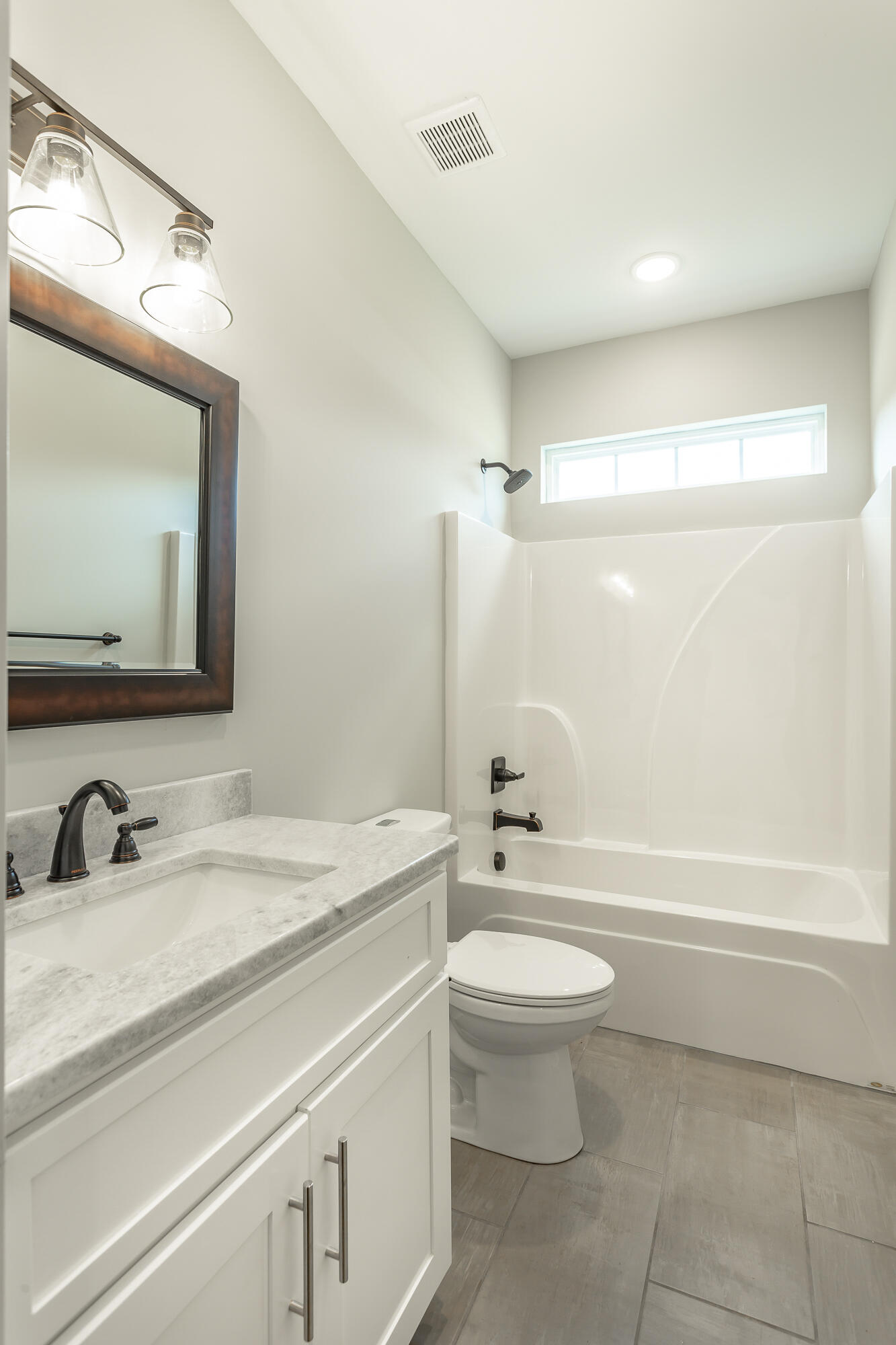 370 Summit Ridge Road Dunlap, TN 37327 - Photo 21 of 31 Bathroom