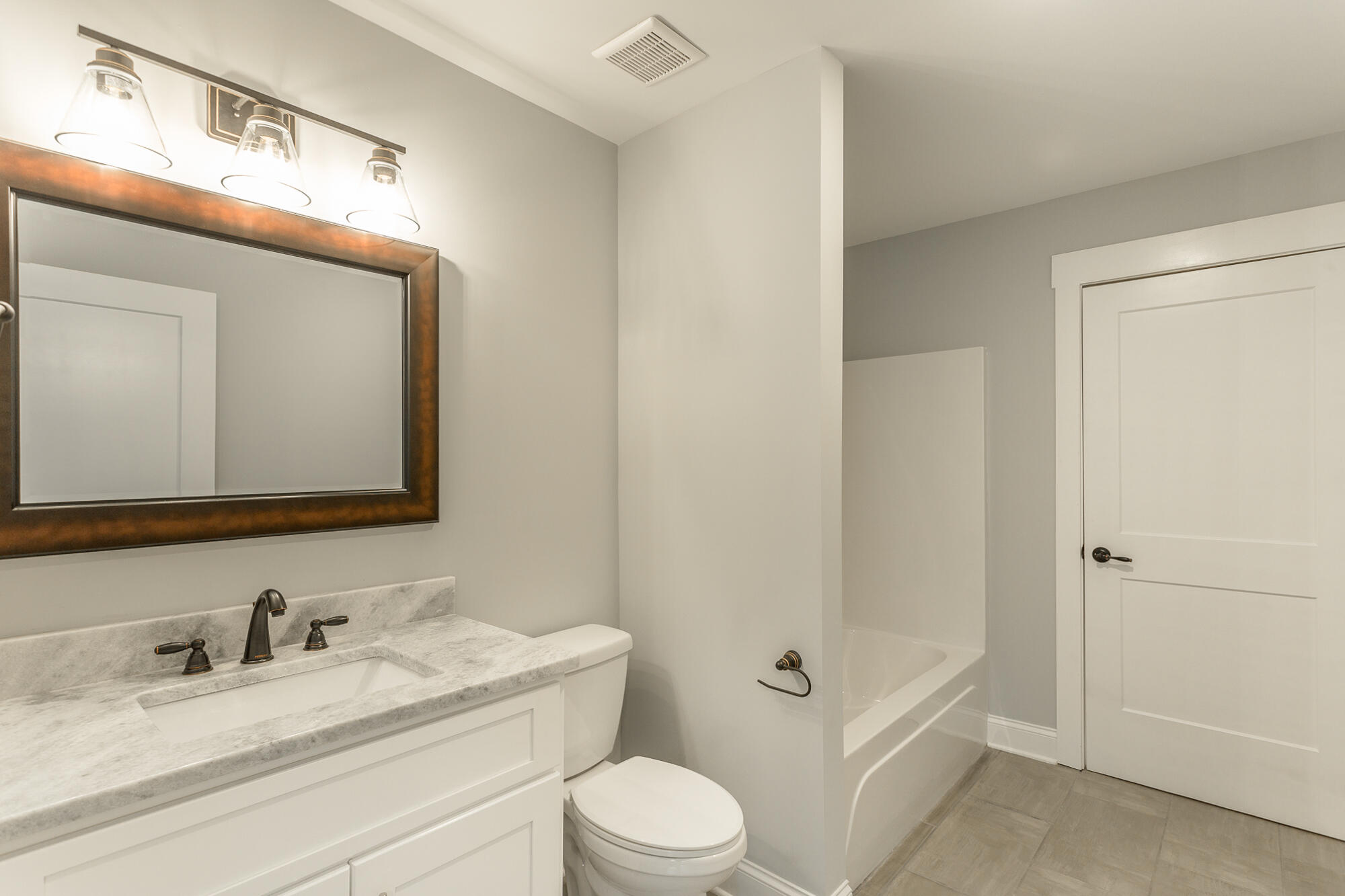 370 Summit Ridge Road Dunlap, TN 37327 - Photo 24 of 31 Full Bathroom
