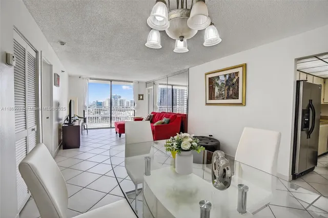 $399,000 | 210 174th Street, Unit 1703, Sunny Isles Beach, FL 33160