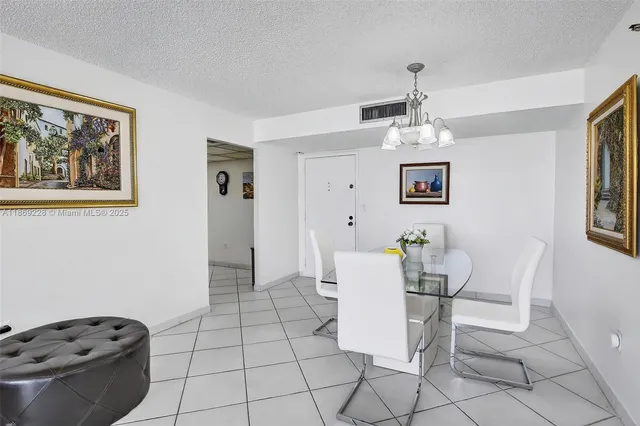 $399,000 | 210 174th Street, Unit 1703, Sunny Isles Beach, FL 33160
