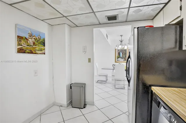$399,000 | 210 174th Street, Unit 1703, Sunny Isles Beach, FL 33160