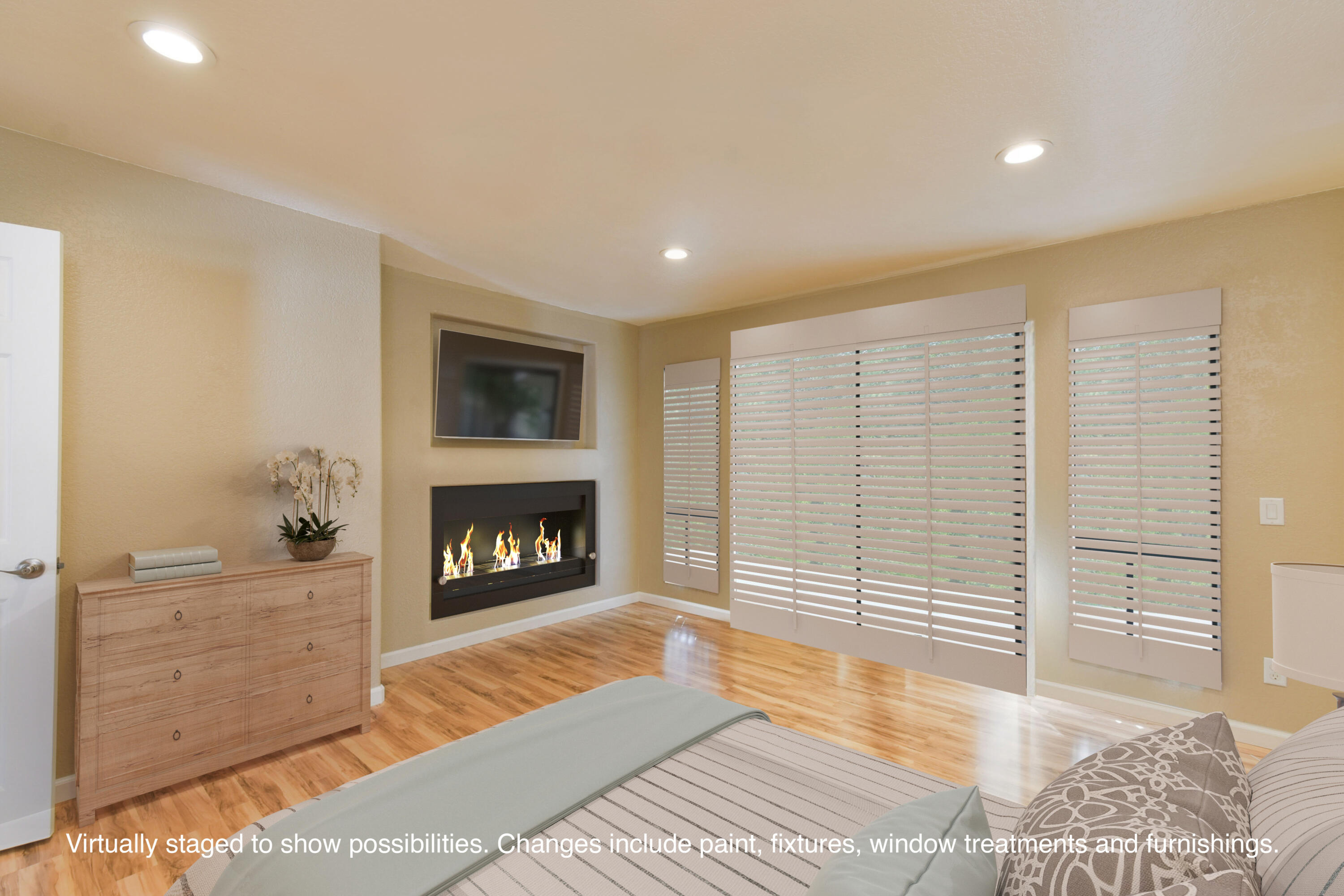 278 South Seneca Circle, Unit 47 Anaheim, CA 92805 - Photo 7 of 29 a view of a hallway with wooden floor and a bathroom