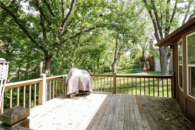 $365,000 | 600 Northwest 66th Street, Kansas City, MO 64118