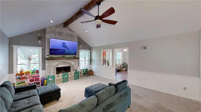 $365,000 | 600 Northwest 66th Street, Kansas City, MO 64118