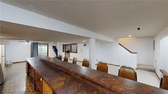 $365,000 | 600 Northwest 66th Street, Kansas City, MO 64118