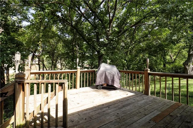 $365,000 | 600 Northwest 66th Street, Kansas City, MO 64118