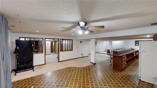 $365,000 | 600 Northwest 66th Street, Kansas City, MO 64118