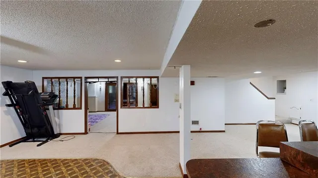 $365,000 | 600 Northwest 66th Street, Kansas City, MO 64118