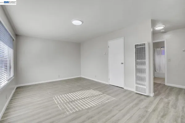 $1,088,000 | 8811 A Street, Oakland, CA 94621