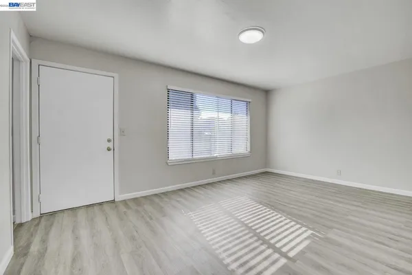 $1,088,000 | 8811 A Street, Oakland, CA 94621