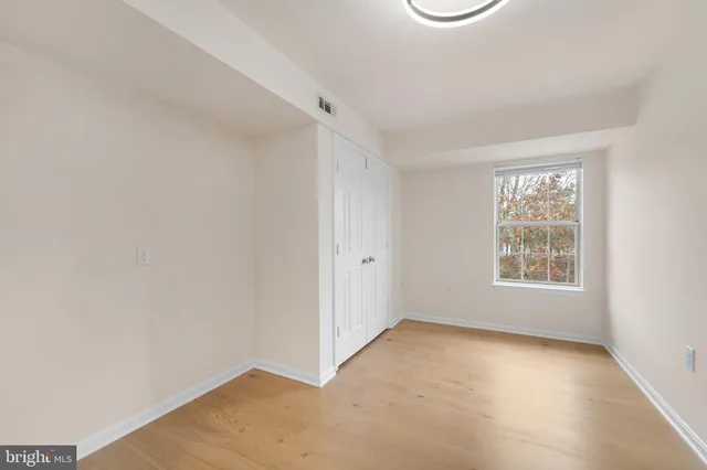 $2,050 | 14046 Erie Court, Gainesville, VA 20155