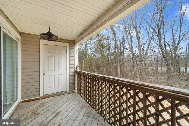 $2,050 | 14046 Erie Court, Gainesville, VA 20155