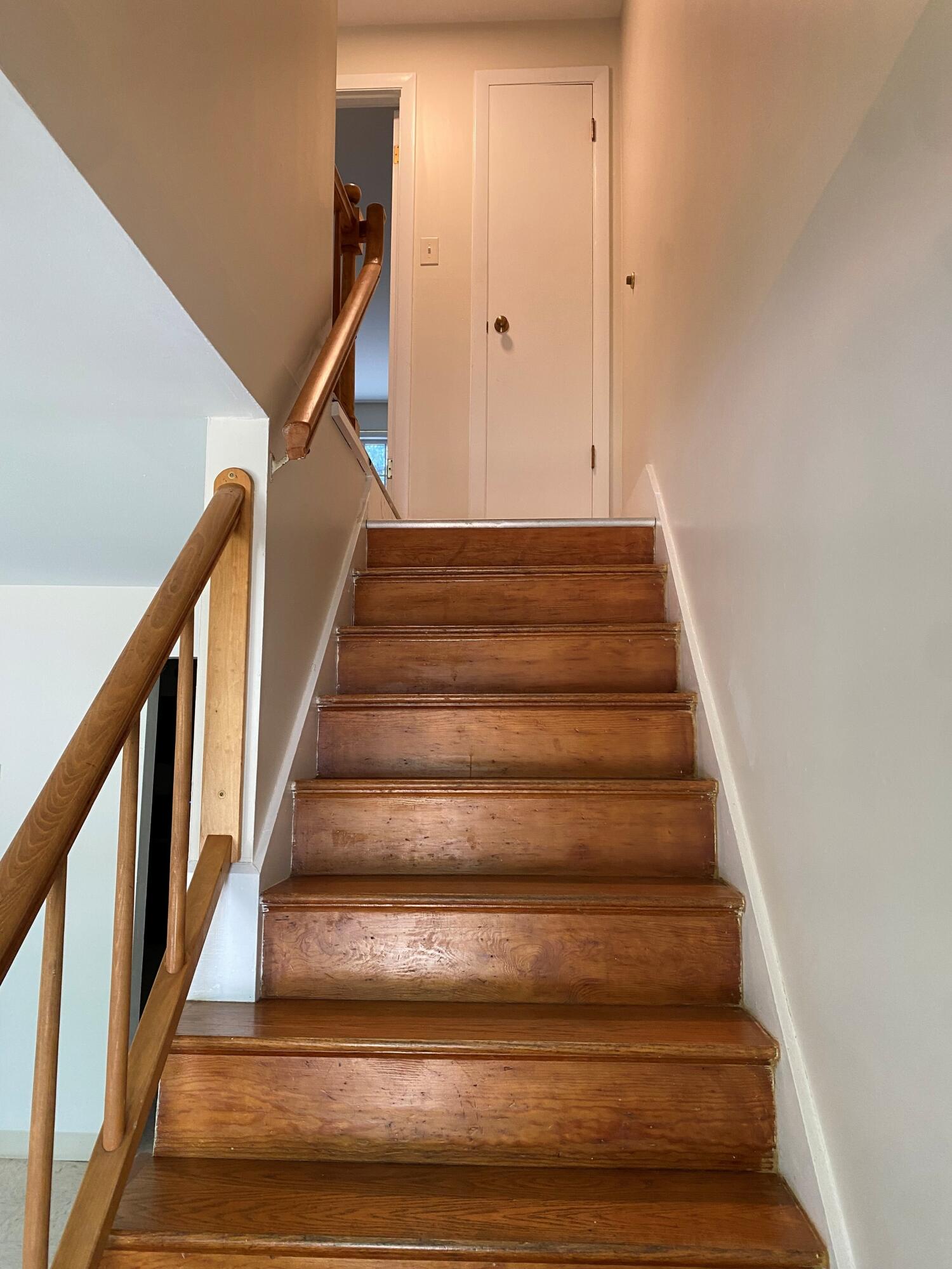 61 Misty Harbor Drive, Unit B8 Winter Harbor, ME 04693 - Photo 14 of 21 Stairs