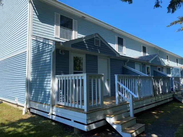 $249,000 | 61 Misty Harbor Drive, Unit B8, Winter Harbor, ME 04693