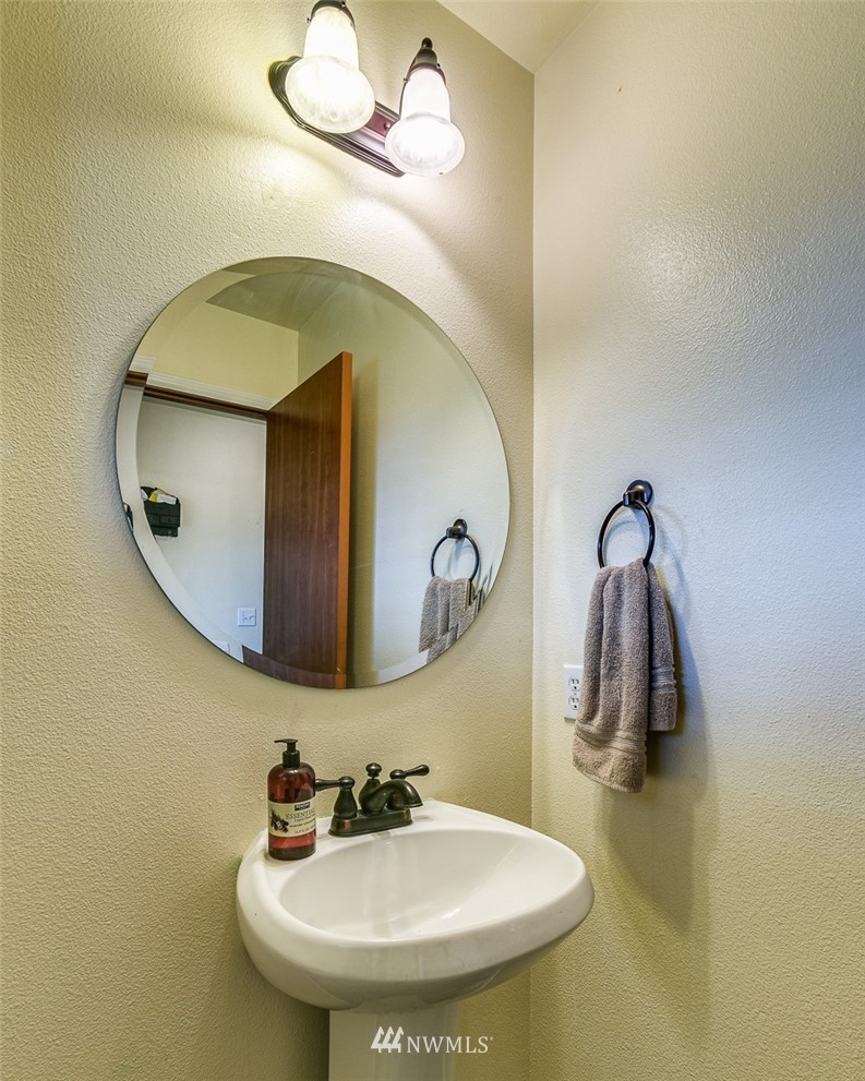 5400 Timber Ridge Drive Mount Vernon, WA 98273 - Photo 11 of 20 Gallery Image 11