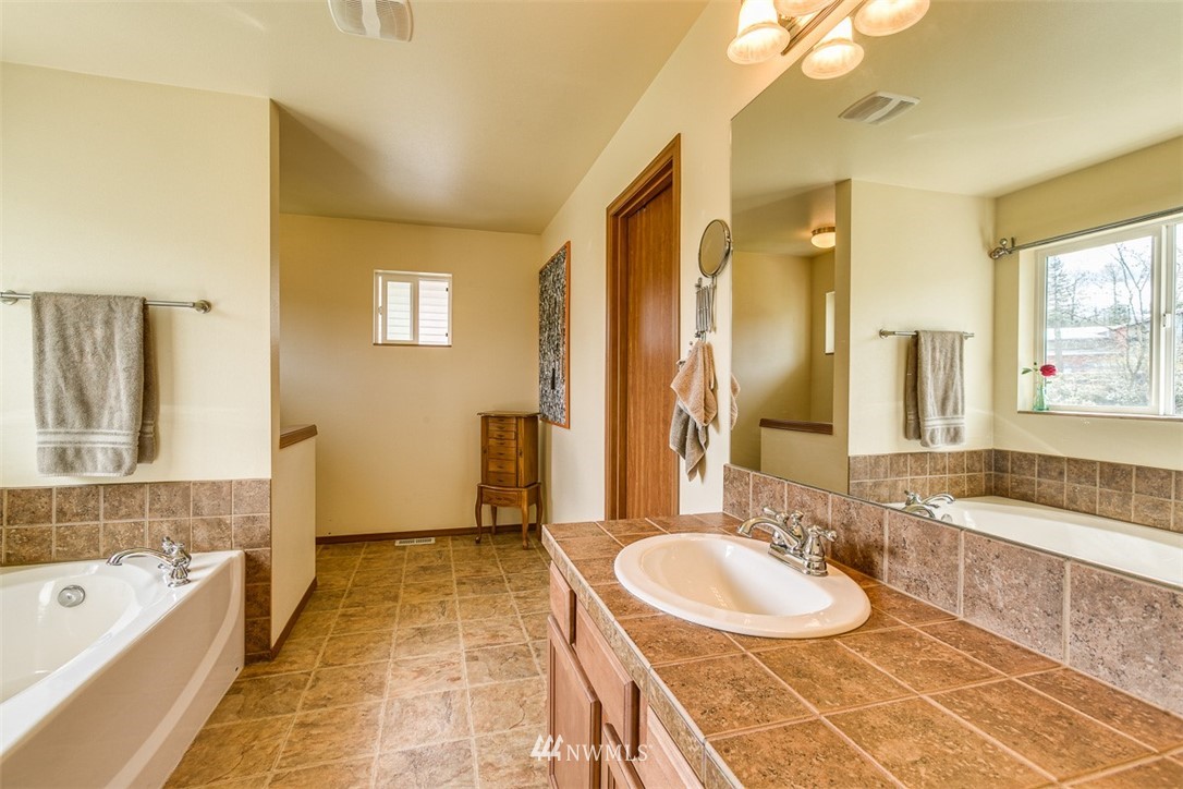 5400 Timber Ridge Drive Mount Vernon, WA 98273 - Photo 17 of 20 Gallery Image 17