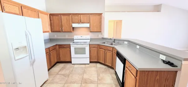 $2,100 | 2735 Elan Court, Orange Park, FL 32065