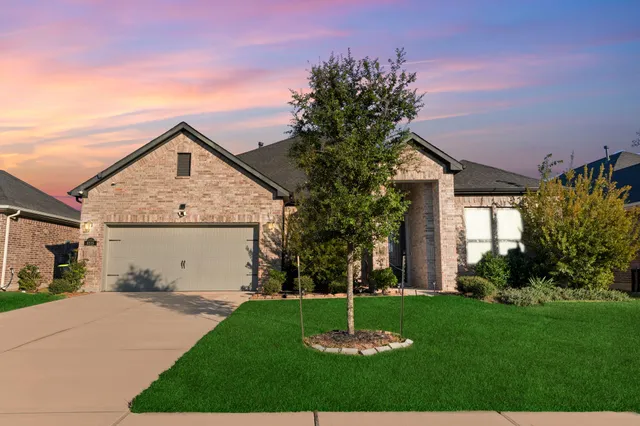 $420,000 | 8315 Gallop Street, Fulshear, TX 77441