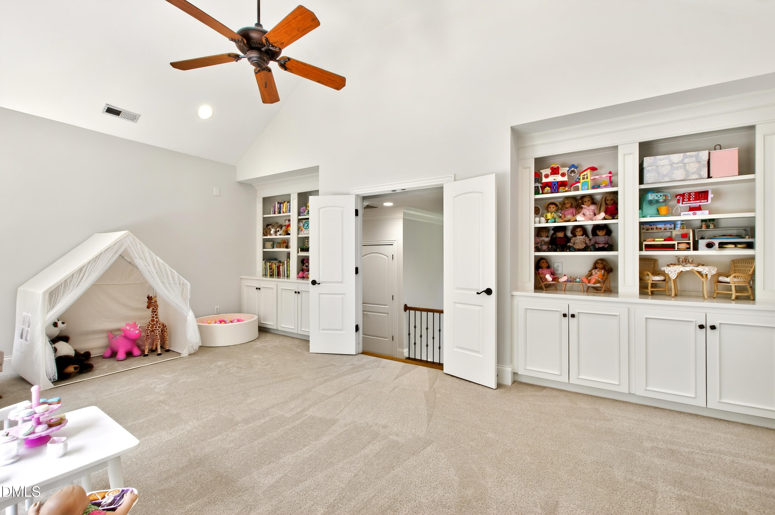 10101 Lobley Hill Lane Raleigh, NC 27613 - Photo 26 of 35 Lobley (44)