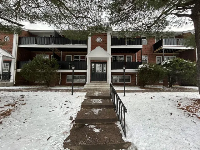 $2,850 | 157 6th Avenue, Unit 17C, Nyack, NY 10960