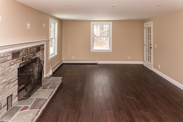 107 Old Dover Road Rochester, NH 03867 - Photo 11 of 32