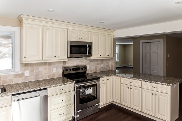107 Old Dover Road Rochester, NH 03867 - Photo 25 of 32