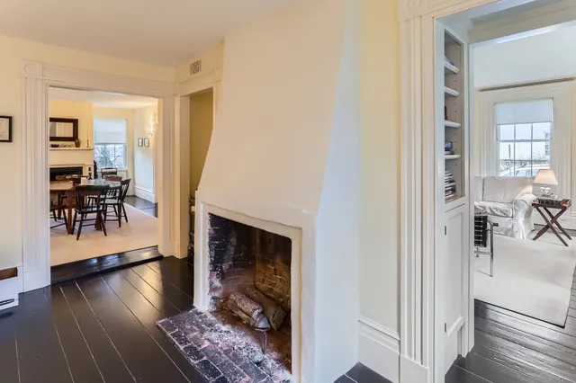 $2,995,000 | 27 Spring Street, Vineyard Haven, MA 02568