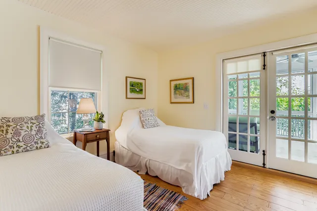 $2,995,000 | 27 Spring Street, Vineyard Haven, MA 02568