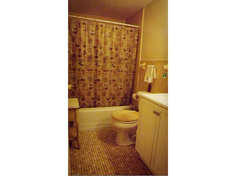 3 Schofield Street West Warwick, RI 02893 - Photo 21 of 23 Exterior Front. 2nd floor bathroom