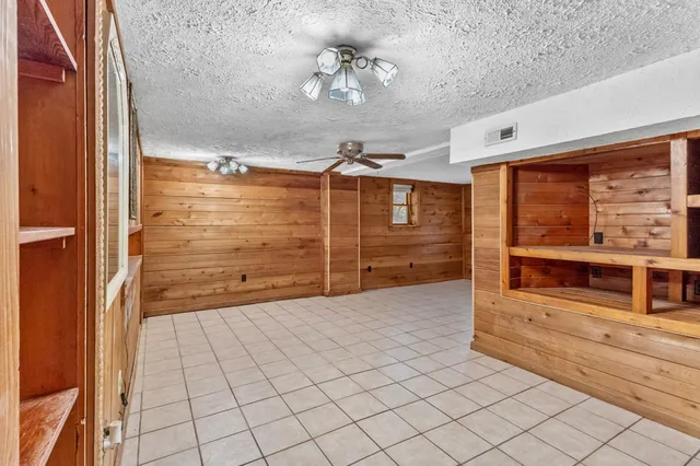 a view of a walk in closet