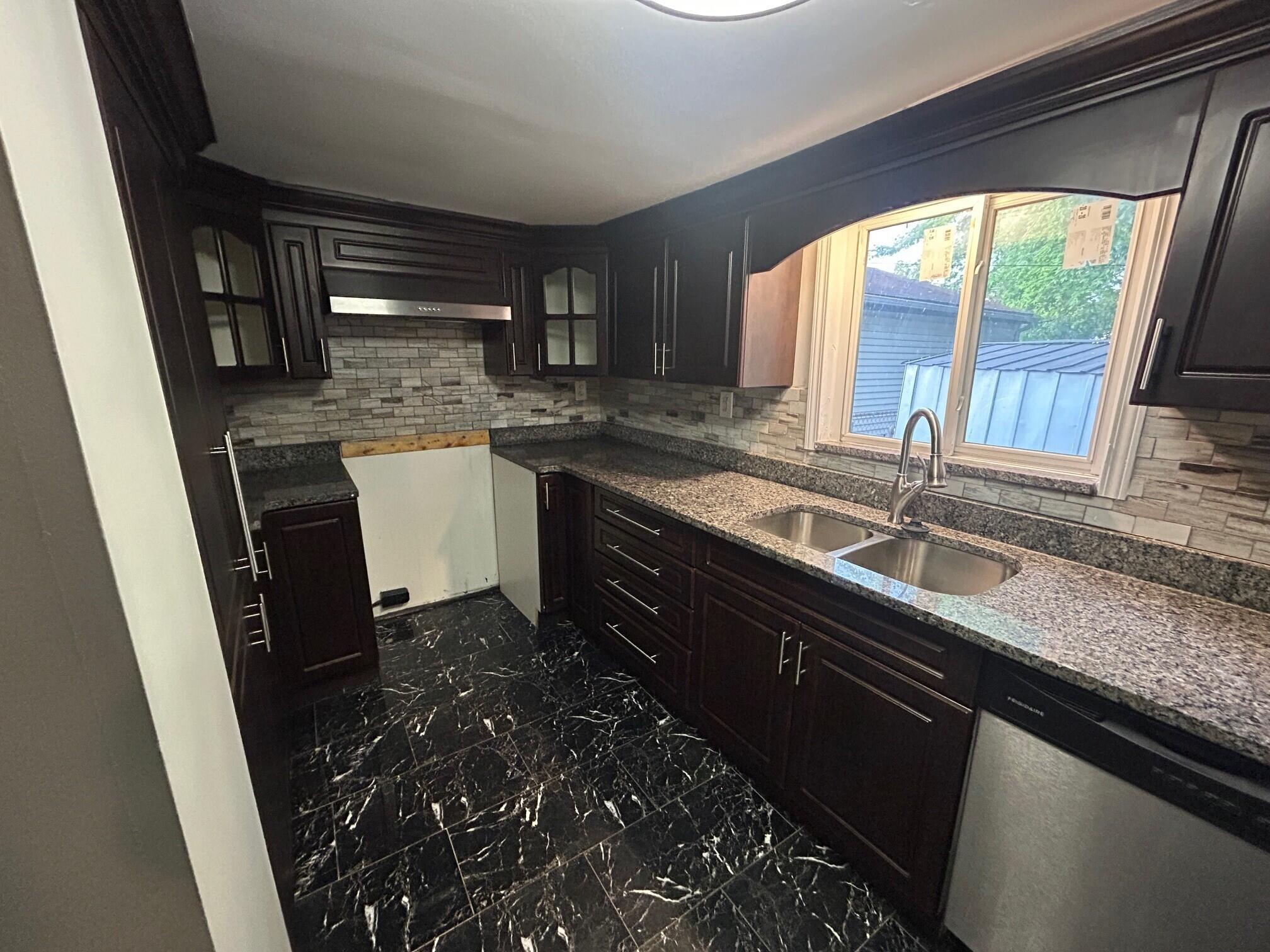 5849 Jackson Street Taylor, MI 48180 - Photo 9 of 17 m9