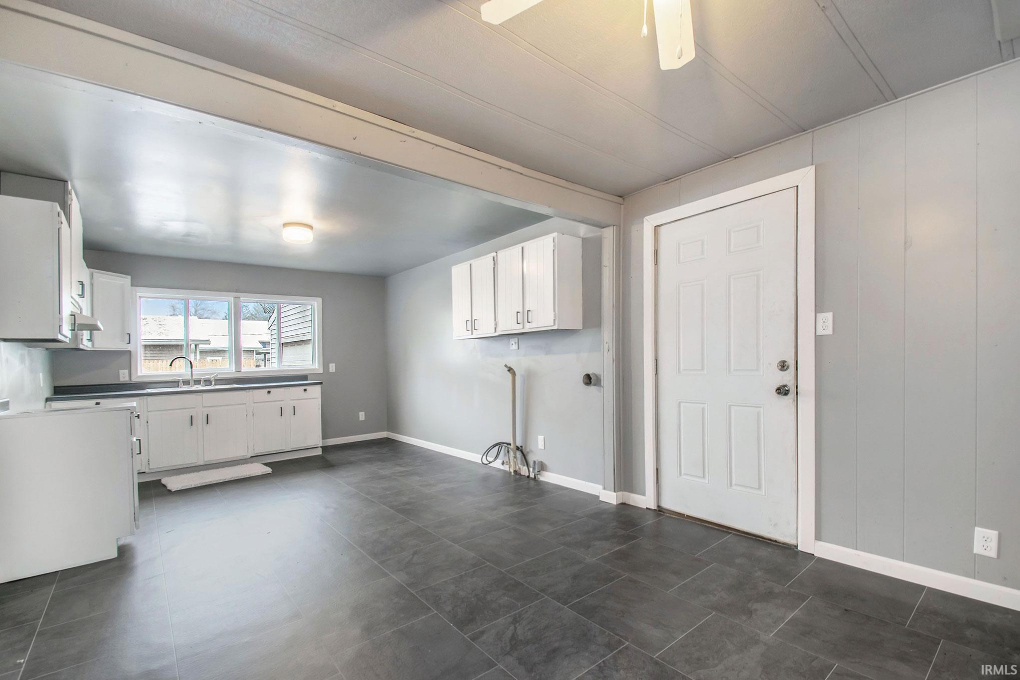 50632 Kenilworth Road South Bend, IN 46637 - Photo 5 of 15