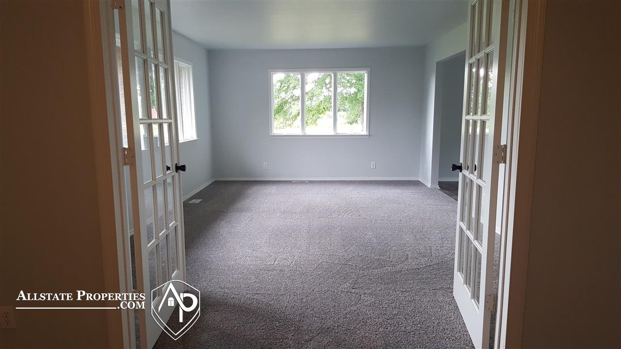 6297 North Webster Road Mount Morris, MI 48458 - Photo 7 of 23 21505221-6.JPG