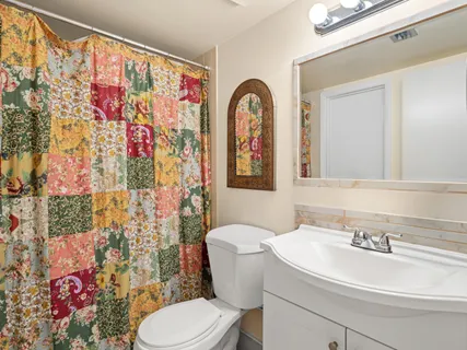 $215,000 | 811 Southeast 4th Avenue, Unit C103, Dania Beach, FL 33004